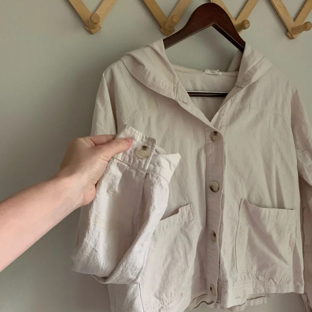 Lightweight Linen Jacket - Picture 4 of 6